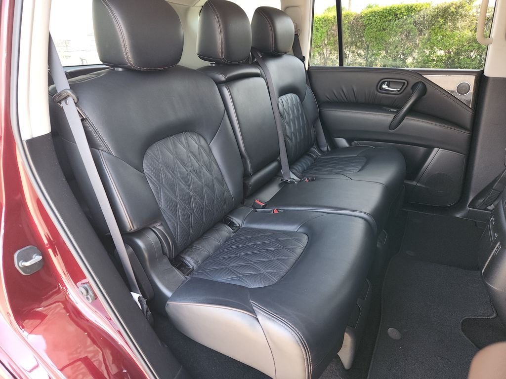 Used 2022 Red Nissan Platinum image 15
