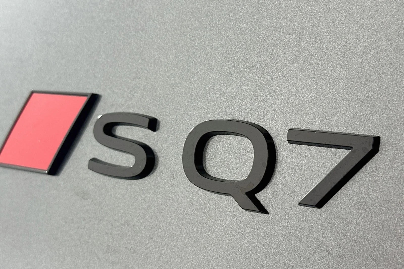 New 2026 Daytona Gray Pearl Effect Audi Premium Plus image 10