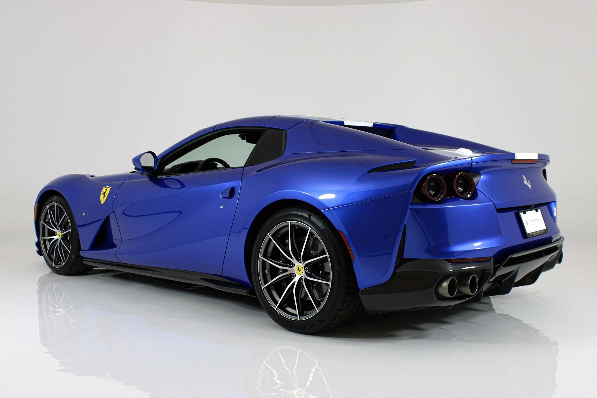 2022 Ferrari 812 GTS Base - Photo 36