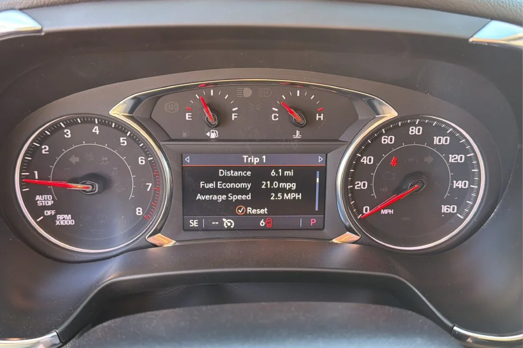 New 2026 Sterling Gray Metallic Chevrolet 3LT image 25