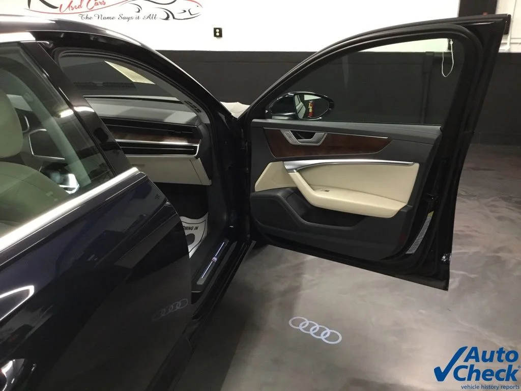 Used 2019 Blue Audi 3.0T Premium image 39