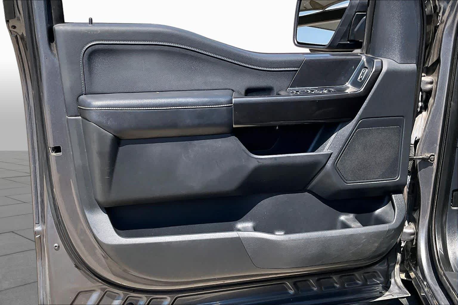 Used 2021 Carbonized Gray Metallic Ford XLT image 21