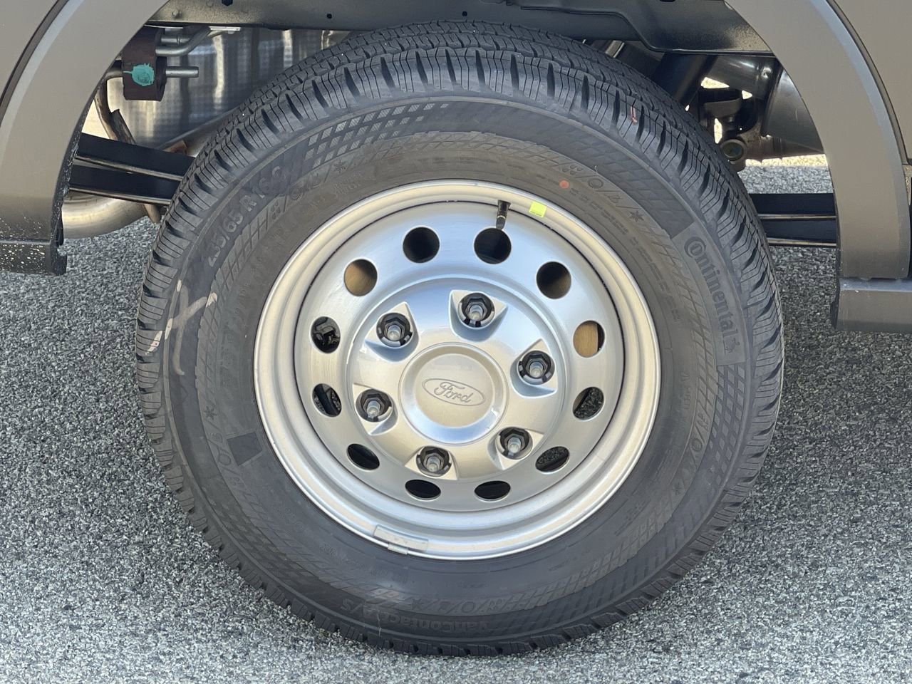 New 2025 Agate Black Metallic Ford  image 11