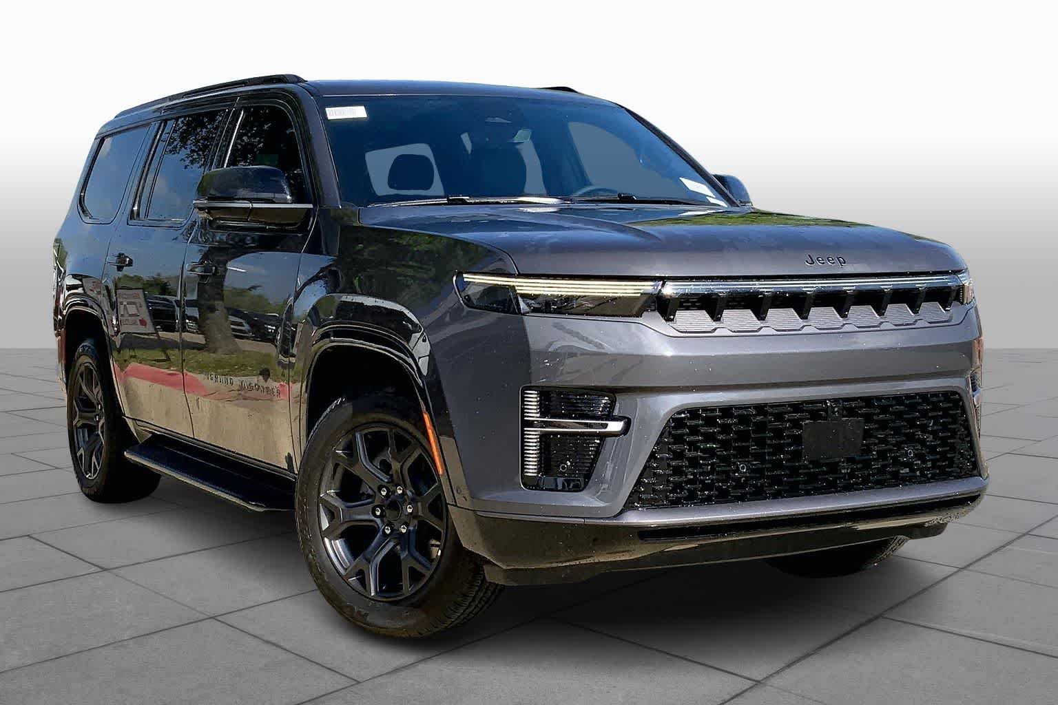 New 2026 Baltic-Gray Metallic Clear-Coat Exterior Paint Jeep Limited Altitude image 2