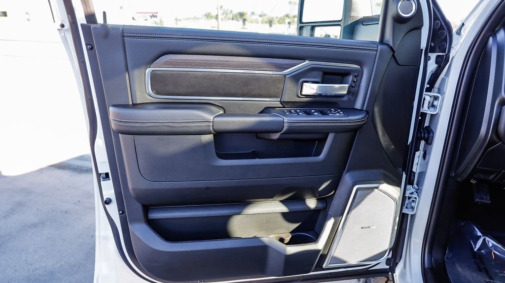 New 2026 Bright White Clearcoat Ram Laramie image 25