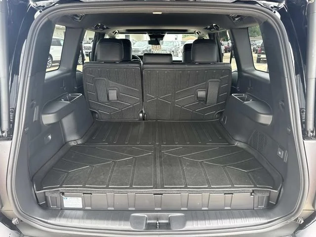 Used 2025 Black Toyota Base image 19