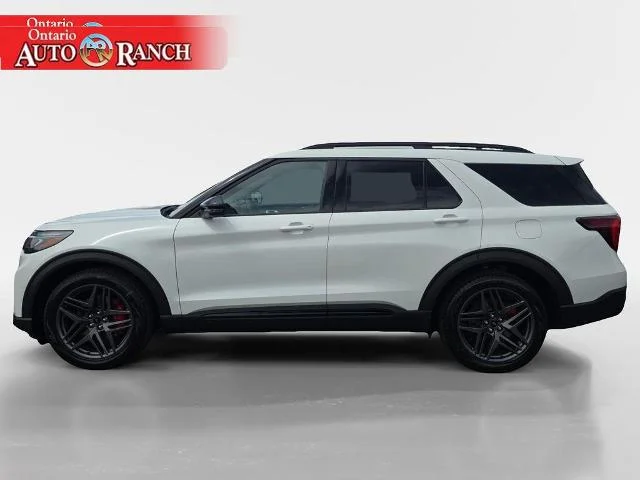 New 2026 Star White Metallic Tri-Coat Ford ST image 13