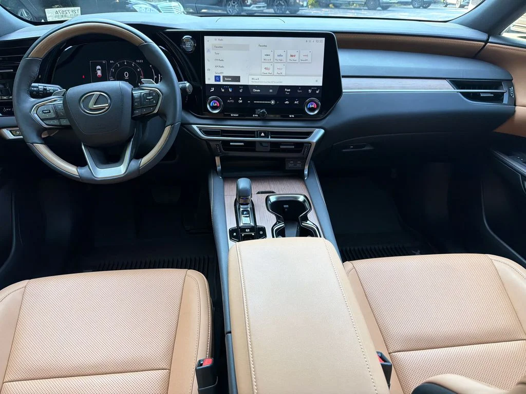 Used 2023 White Lexus 350 Premium image 23