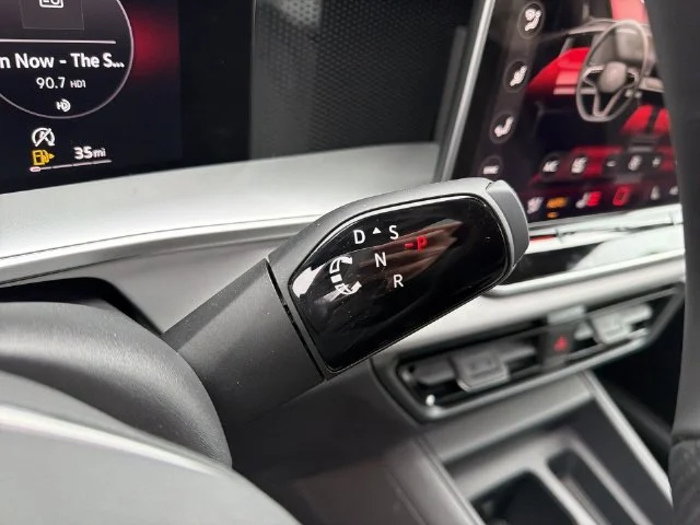 2026 Volkswagen Tiguan SE R-LINE BLACK - Photo 26