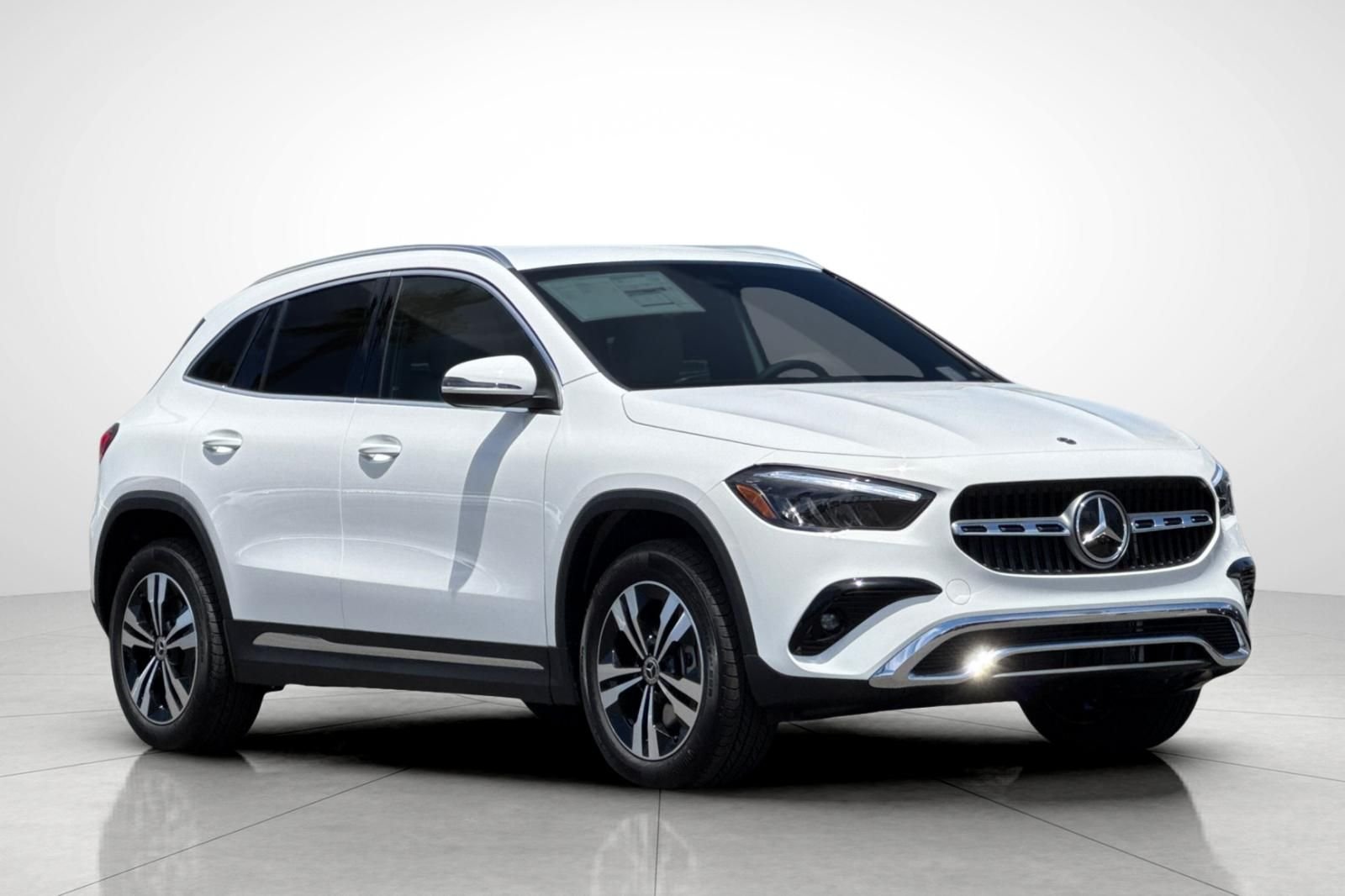 New 2026 Polar White Mercedes-Benz GLA 250 image 30