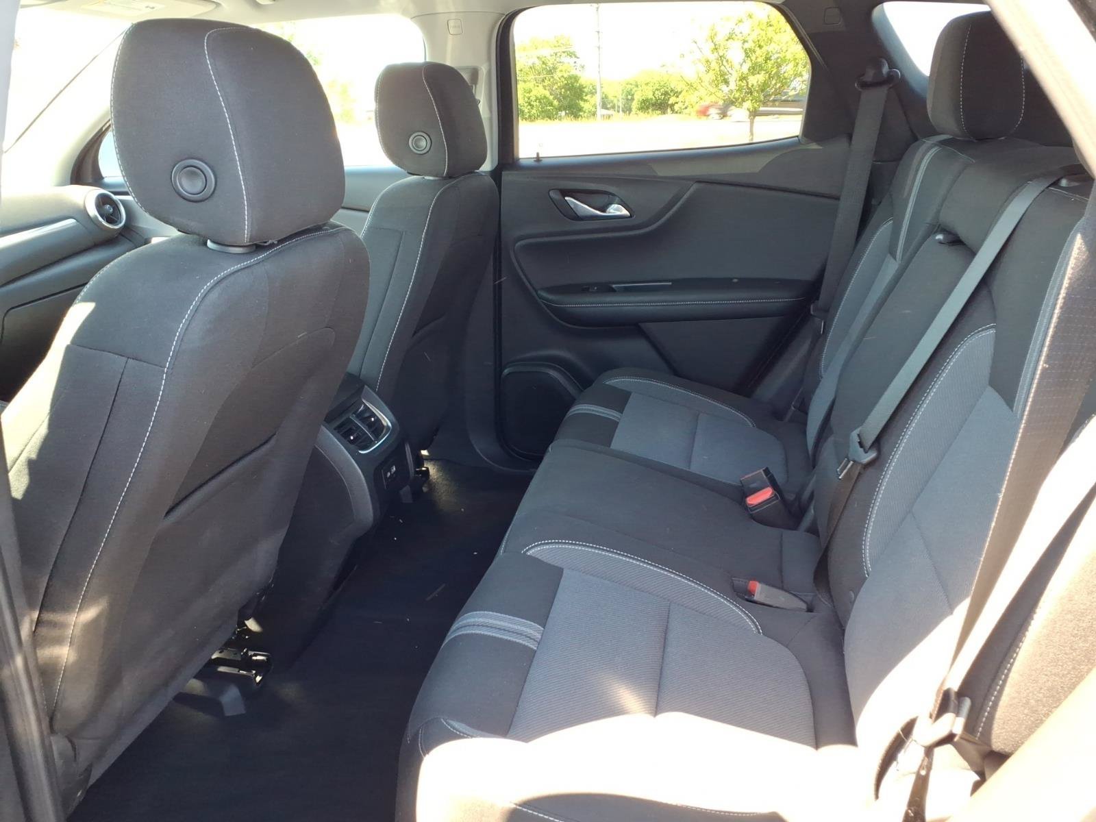 Used 2023 BLACK Chevrolet LT image 26