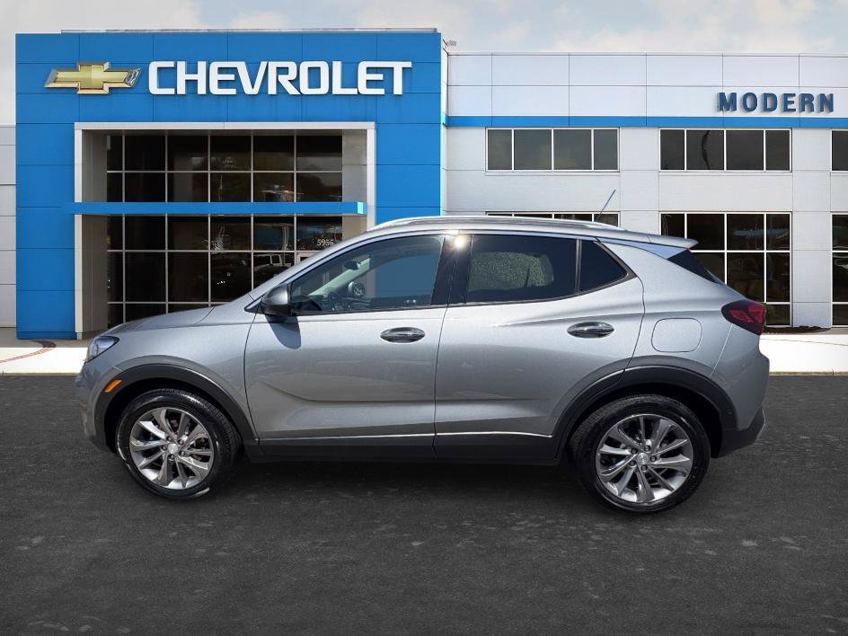 Used 2023 Moonstone Gray Metallic Buick Essence image 2