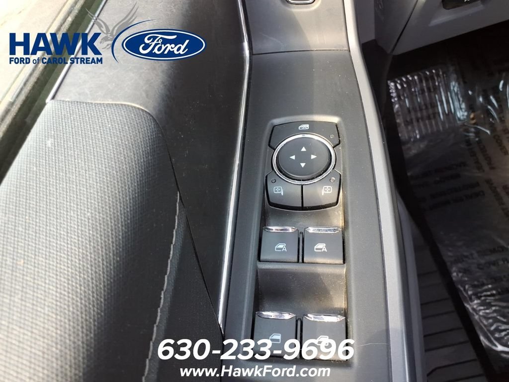 Certified Used 2025 Silver Ford XLT image 17