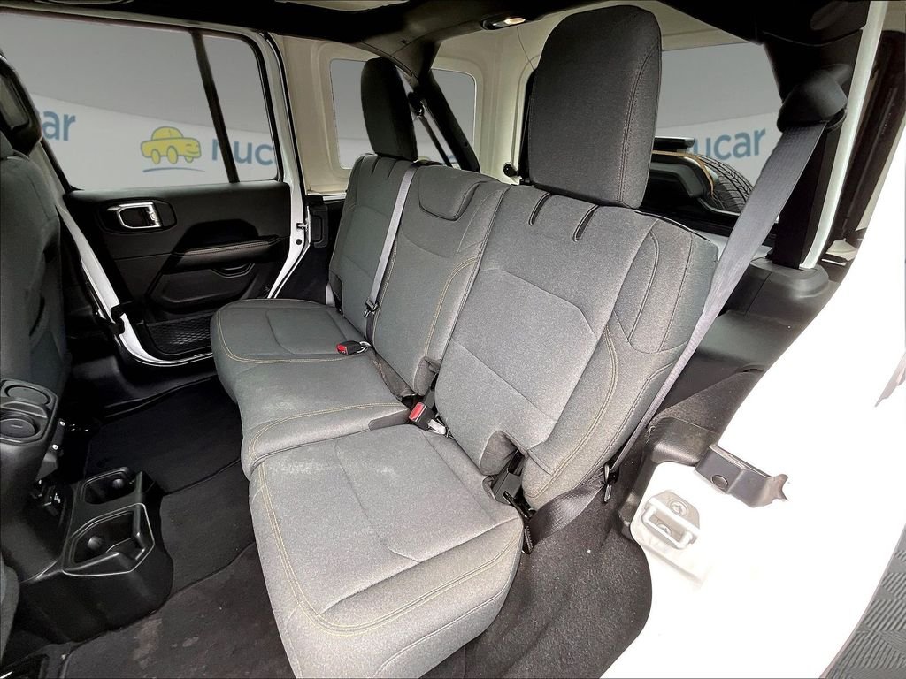 Used 2025 Bright White Clearcoat Jeep Sahara image 14
