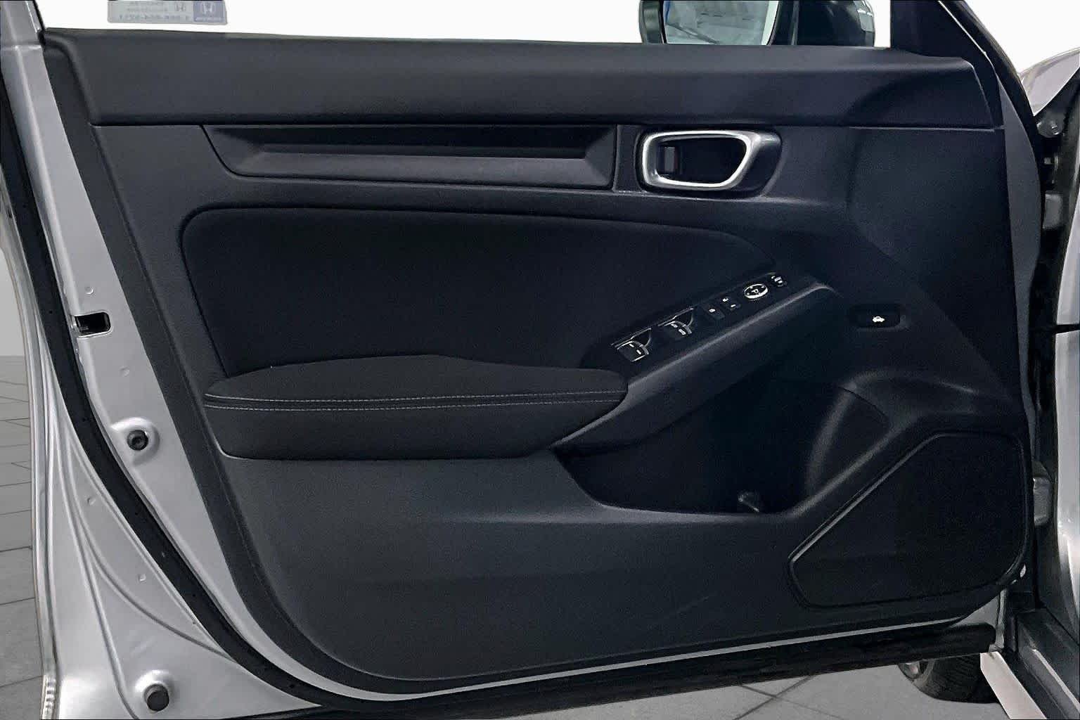 Used 2025 BLACK Honda LX image 22