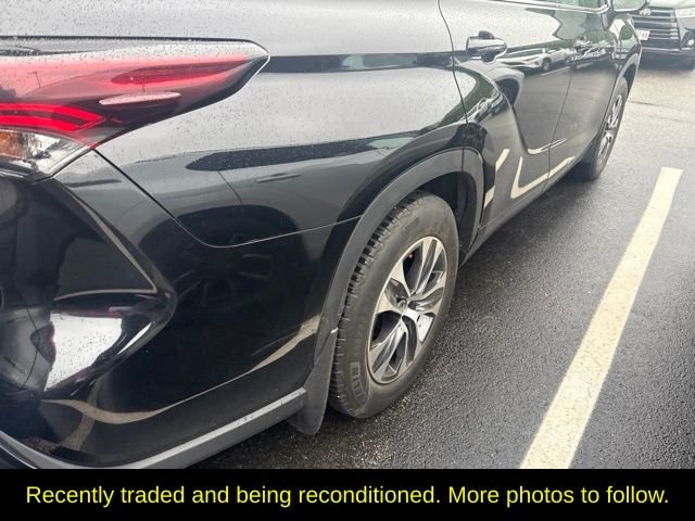 Used 2024 Black Toyota XLE image 7