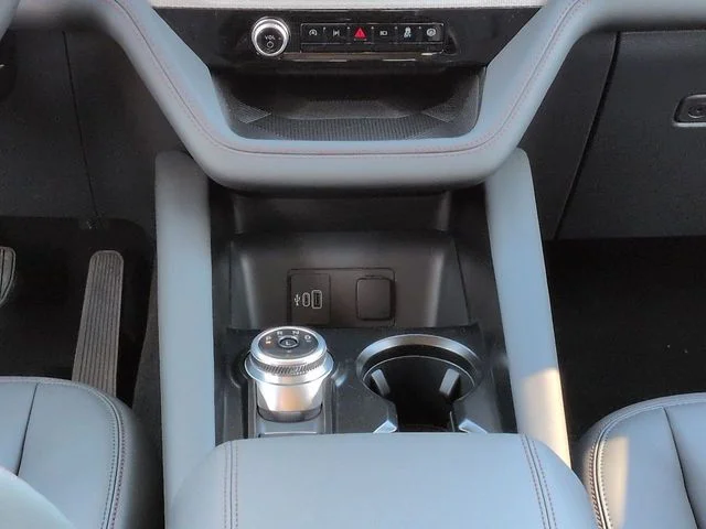 New 2026 Carbonized Gray Metallic Ford Active image 19