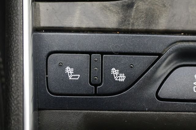 Used 2015 Silver Chevrolet LTZ image 15