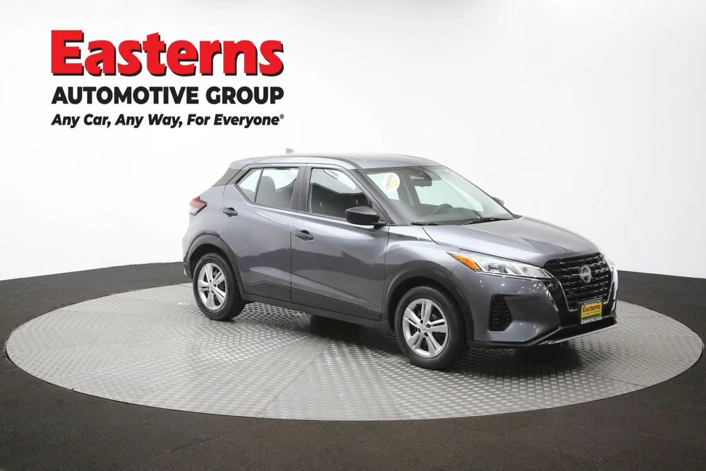 Used 2023 Gray Nissan S image 46