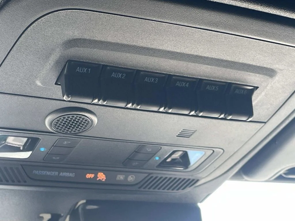 Used 2024 Blue Ford Wildtrak image 29