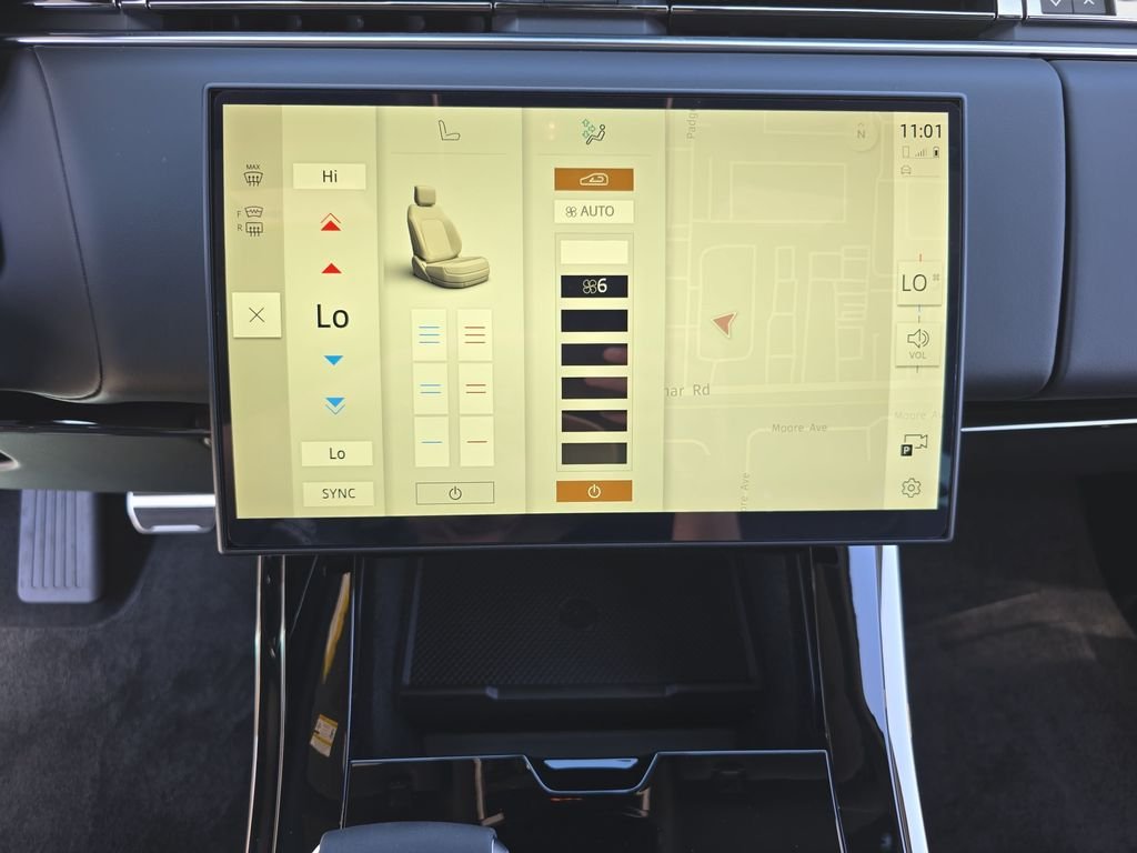 New 2026 Carpathian Grey Land Rover Dynamic SE image 25