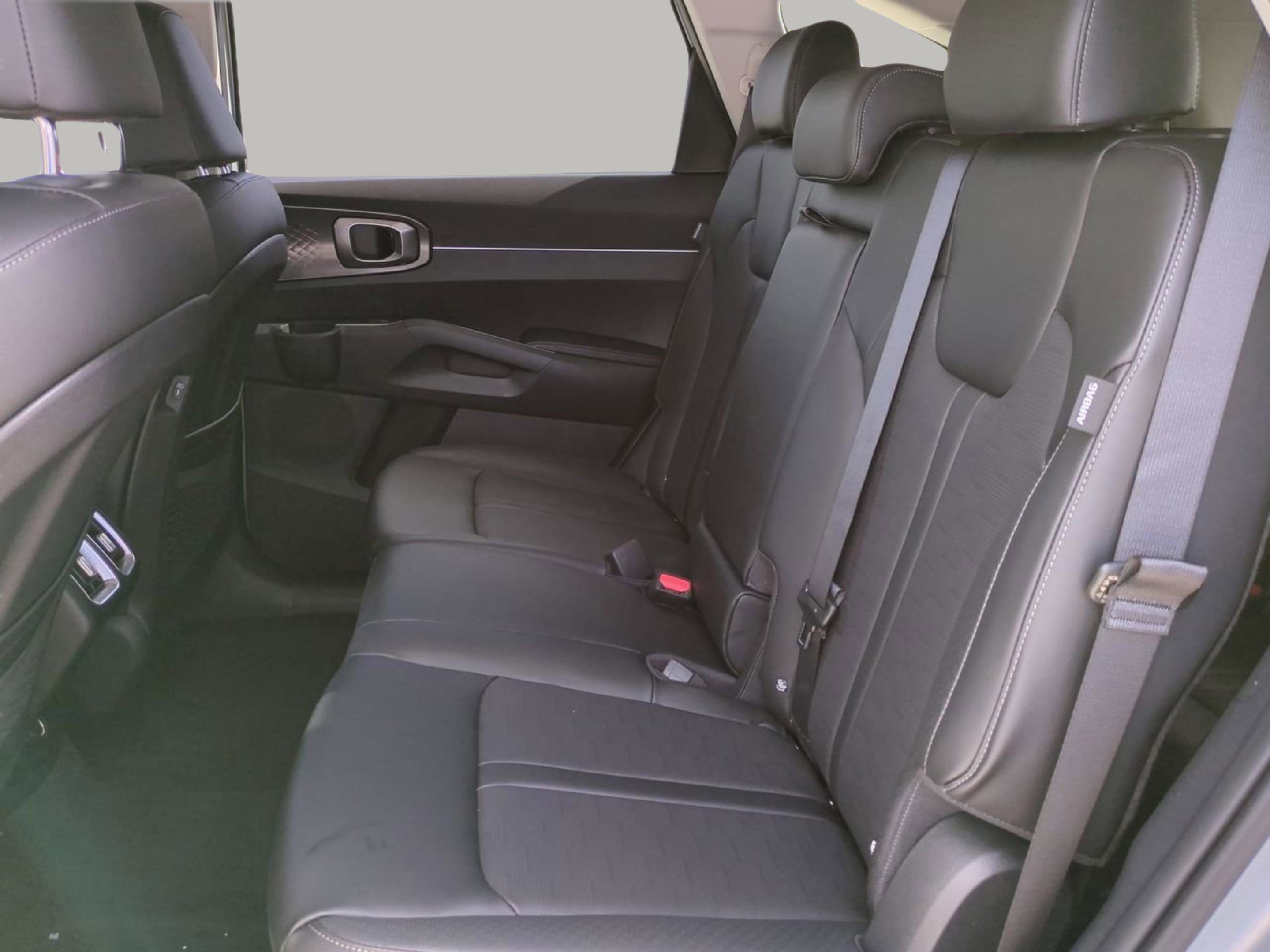New 2026 Ivory Silver Kia EX image 19