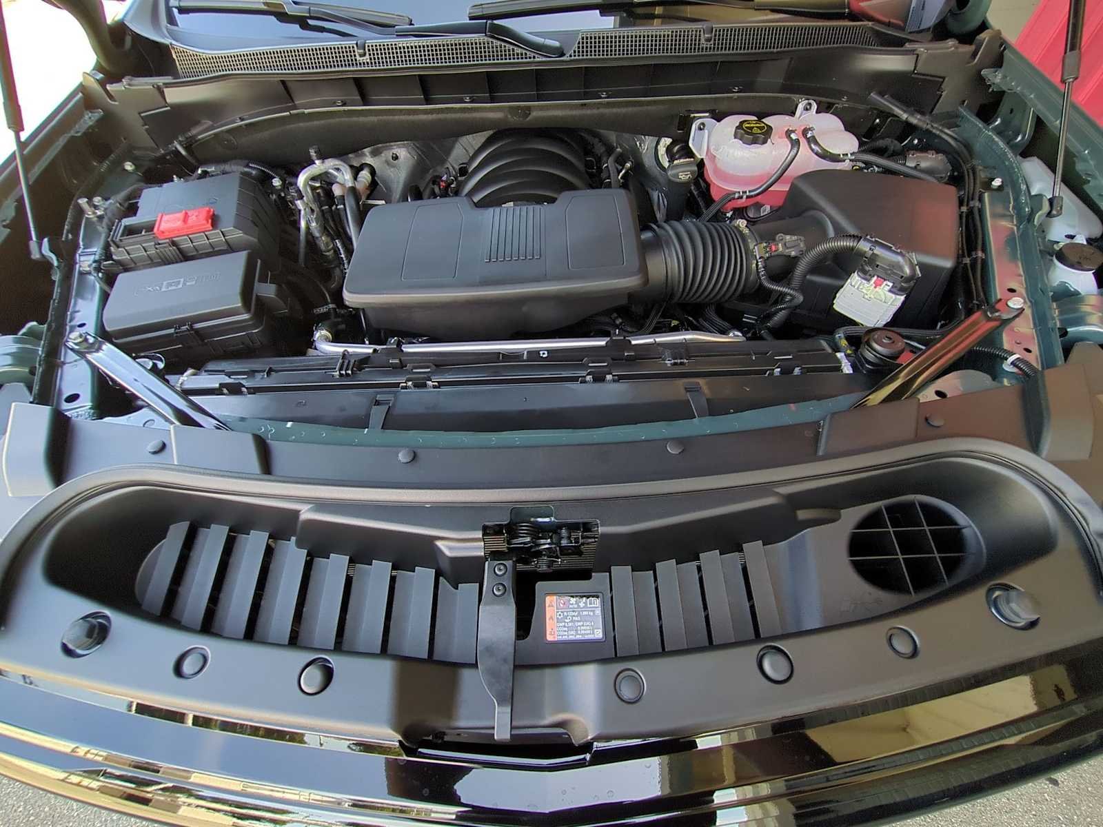 2026 Chevrolet Suburban RST - Photo 29