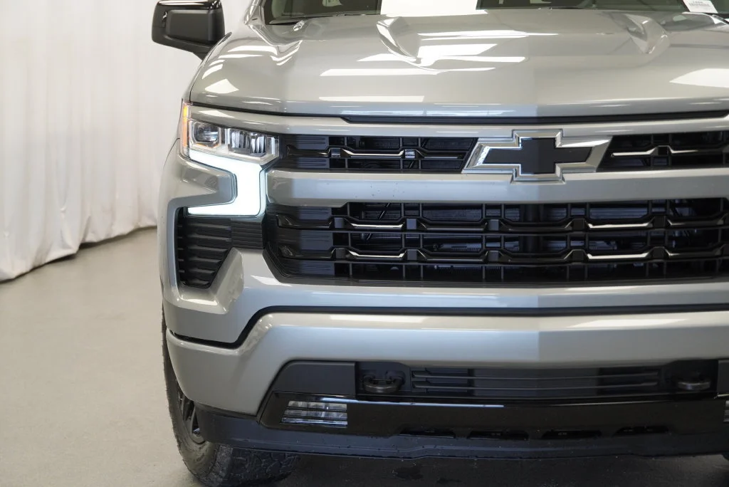 New 2026 Sterling Gray Metallic Chevrolet RST image 10