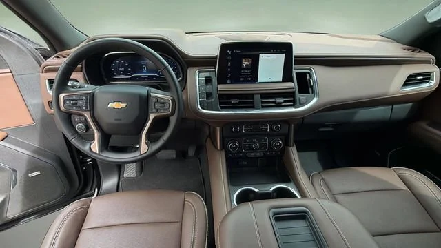 Used 2024 Black Chevrolet High Country image 21
