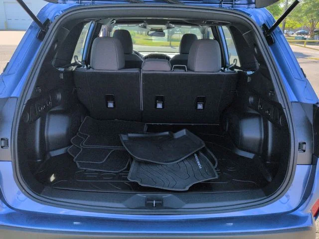 Used 2026 Blue Subaru Base image 31