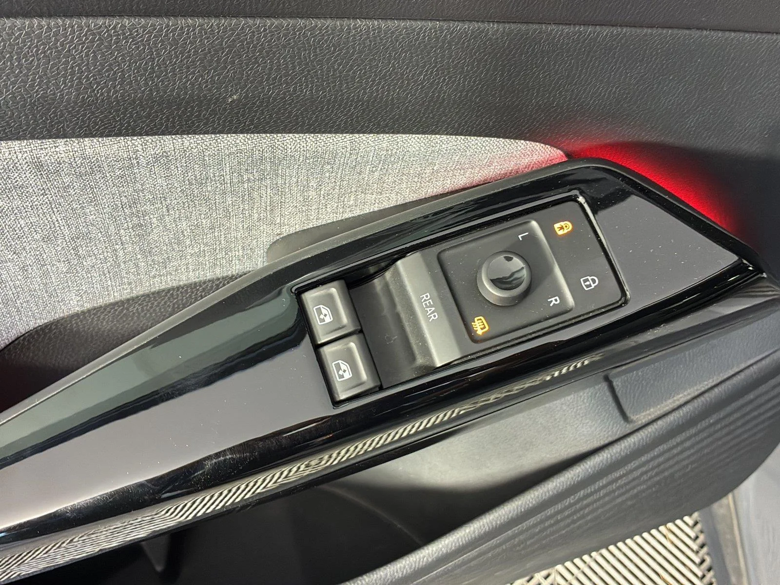 Used 2023 Pure Gray Volkswagen Pro image 21