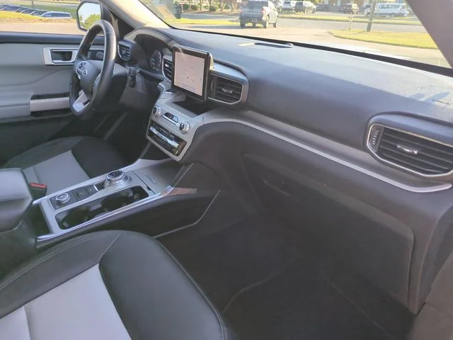 Used 2022 Gray Ford XLT image 36