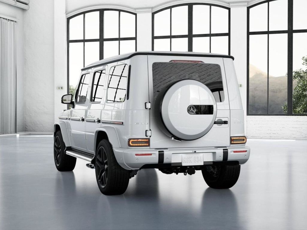New 2027 MANUFAKTUR Moonlight White Metallic Mercedes-Benz AMG® G 63 SUV image 27