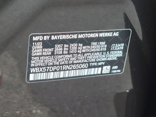 Used 2024 Gray BMW xDrive30i image 41