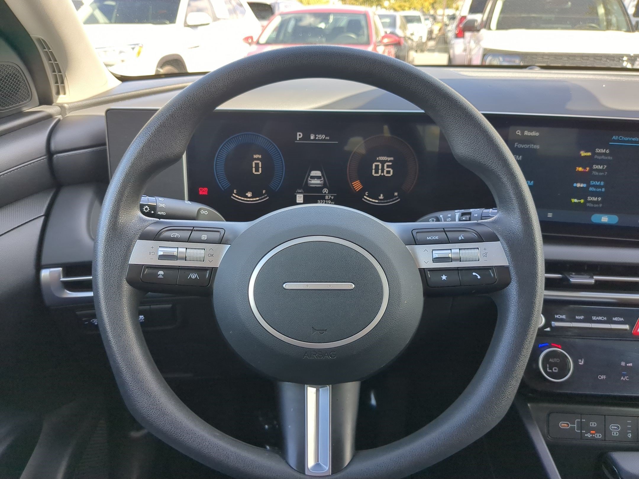 2025 Hyundai Tucson SEL - Photo 16
