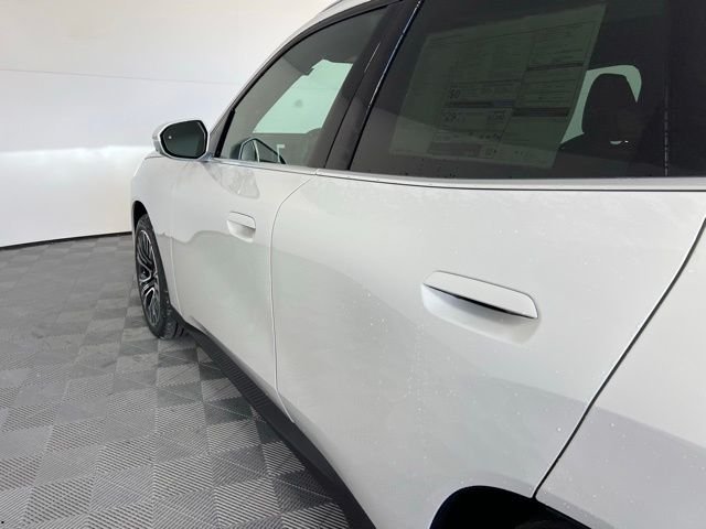 New 2026 White BMW 30 xDrive image 10