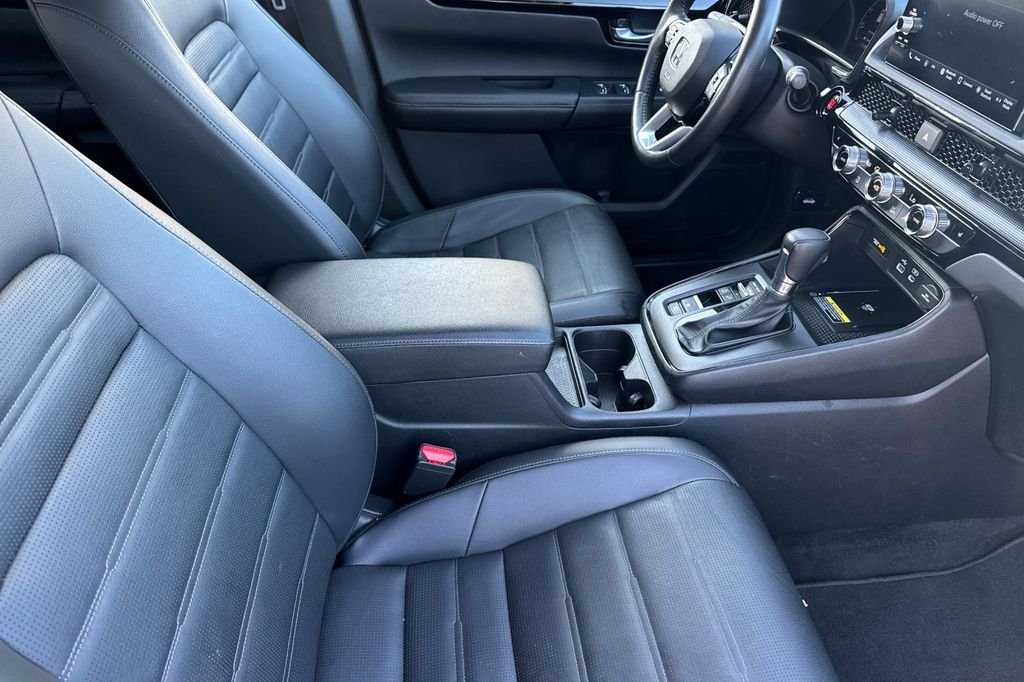 Certified Used 2024 Canyon River Blue Metallic Honda EX-L image 18