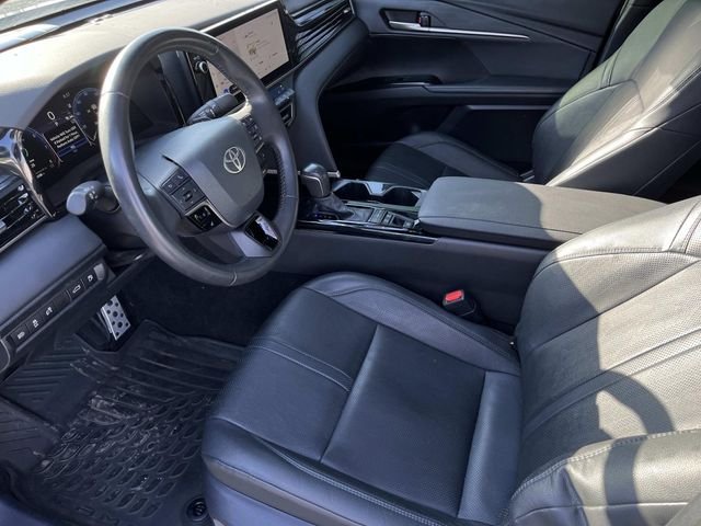 Used 2025  Toyota XSE image 25
