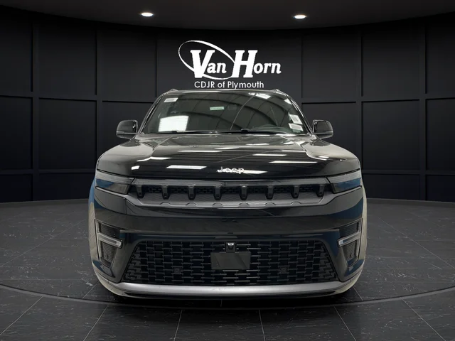 New 2026 High Gloss Black Exterior Paint Jeep Summit Reserve image 2