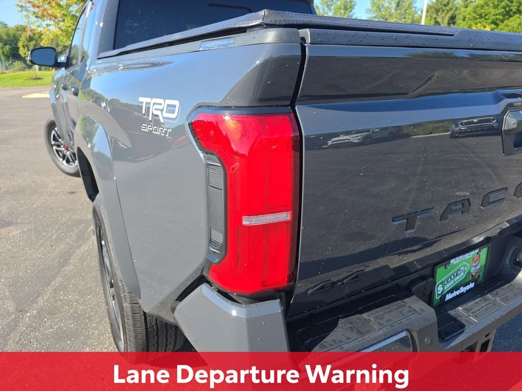 2025 Toyota Tacoma TRD Sport - Photo 36