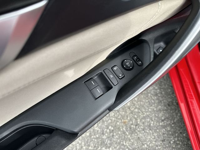 Certified Used 2016 Red Honda EX-T image 17