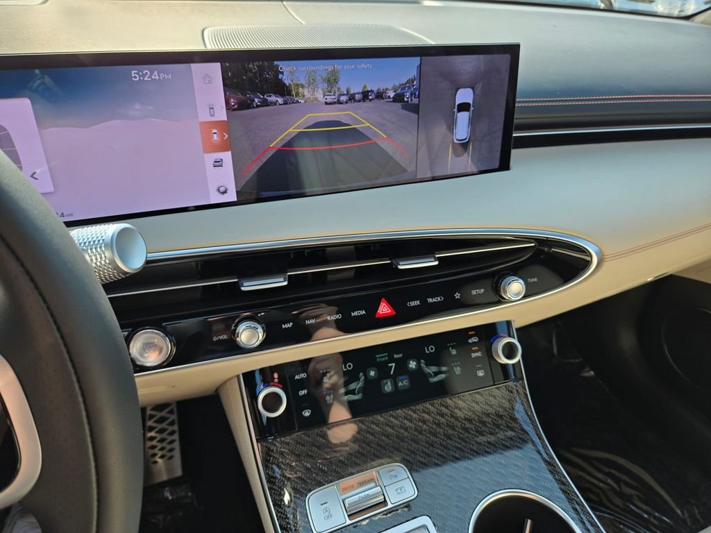 New 2026 White Genesis 3.5T SPORT PRESTIGE image 28