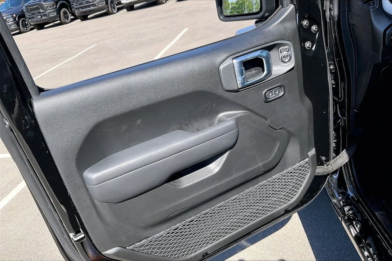 New 2026 Black Clearcoat Jeep Sport S image 23