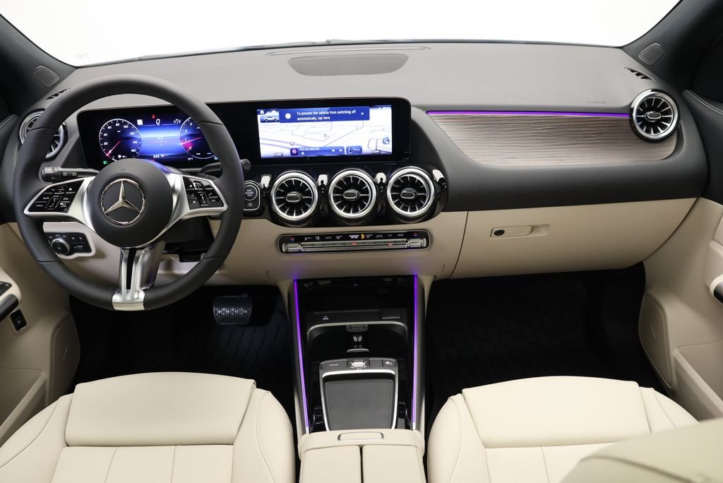 New 2026 Polar White Mercedes-Benz GLA 250 image 18