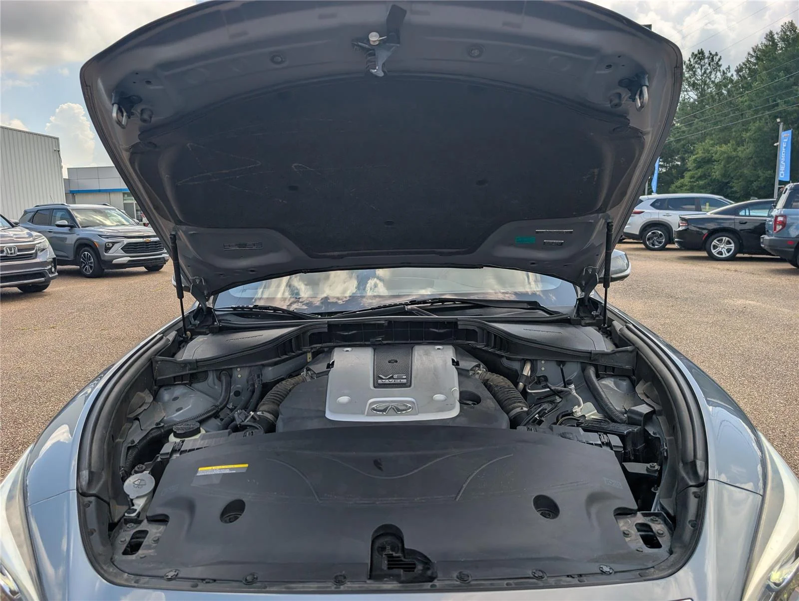 Used 2019 Gray INFINITI 3.7 image 39