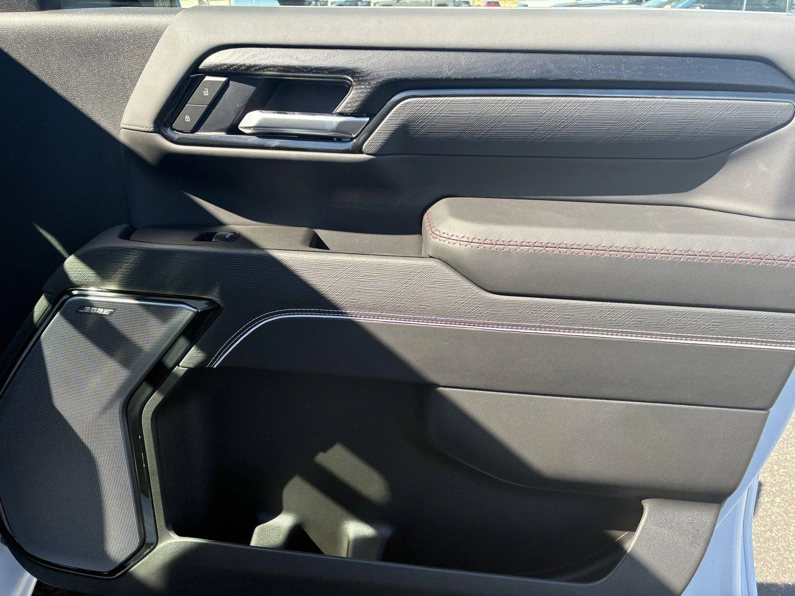 2026 GMC Sierra 2500HD AT4X - Photo 9