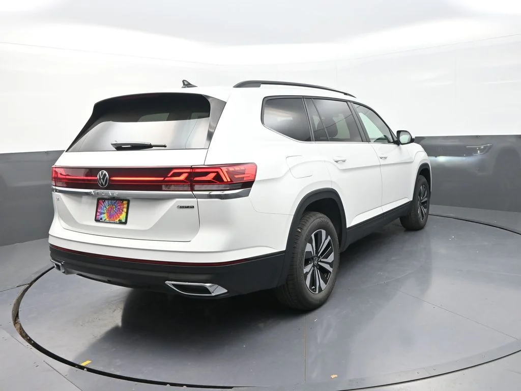 2026 Volkswagen Atlas SE - Photo 10