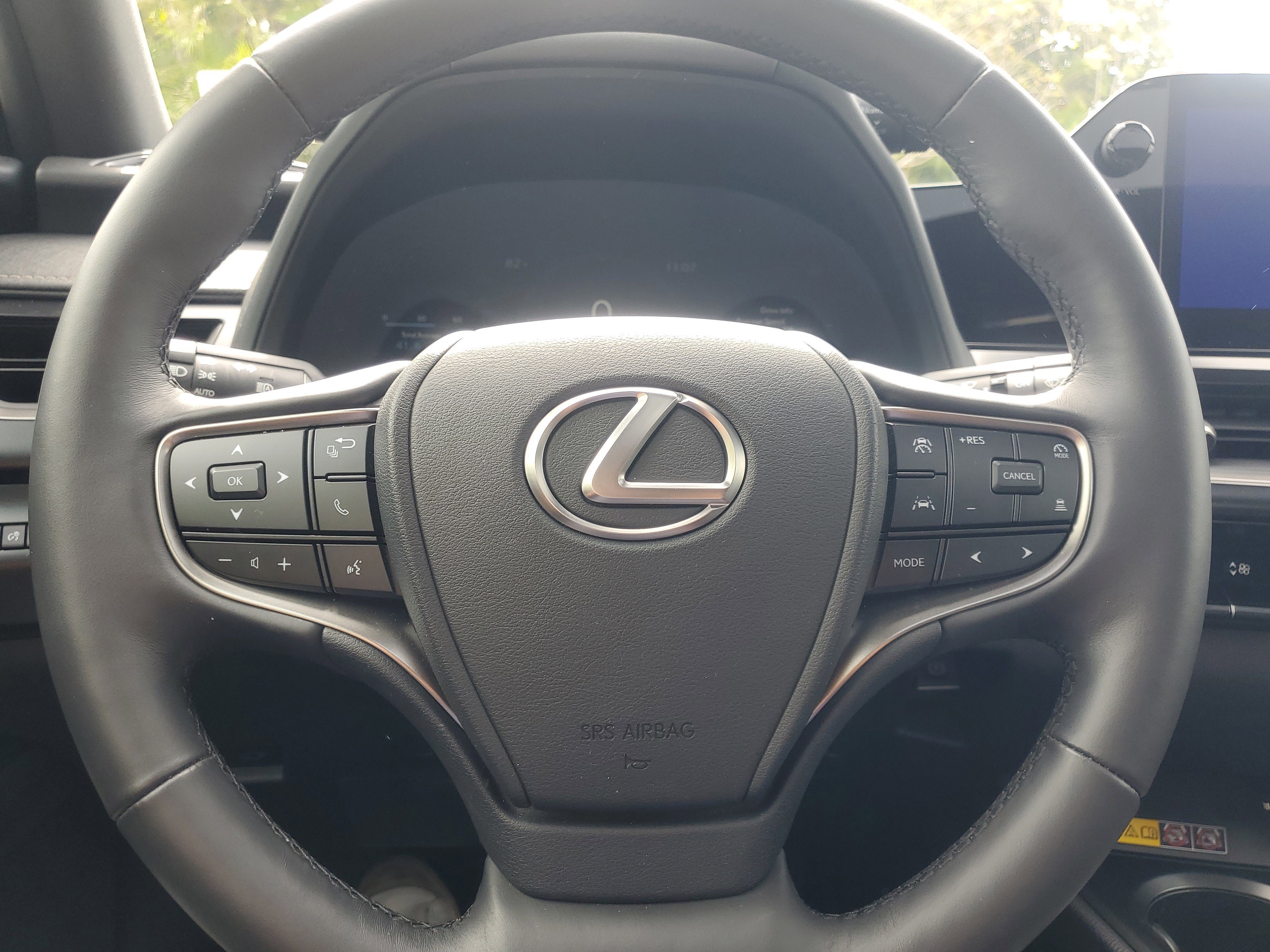 Certified Used 2025 Obsidian Lexus UX 300h F SPORT Design image 21