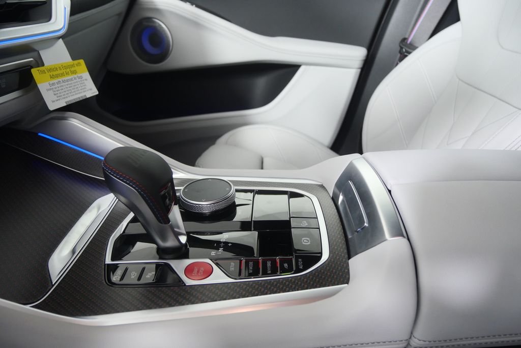 New 2026 Carbon Black Metallic BMW Label image 25