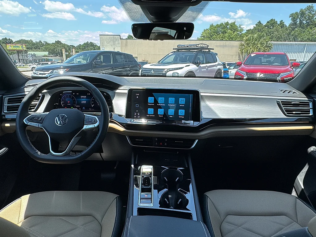 New 2026 Avocado Green Pearl Volkswagen 2.0T SE w/Technology FWD image 20